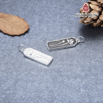 Charm bạc thẻ hình sen và câu niệm Phật treo  - Ngọc Quý Gemstones