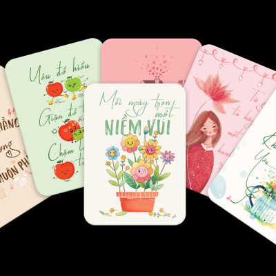 Sách - Chạm Yêu Thương