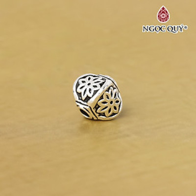 Charm chặn hạt hình họa tiết hoa 8 cánh - Ngọc Quý Gemstones