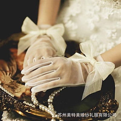 Găng tay cô dâu vải voan đính nơ điệu đà mẫu mới 12-2022 Giangpkc