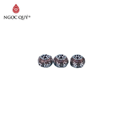 Charm chặn hạt lục tự đại minh chú - Ngọc Quý Gemstones