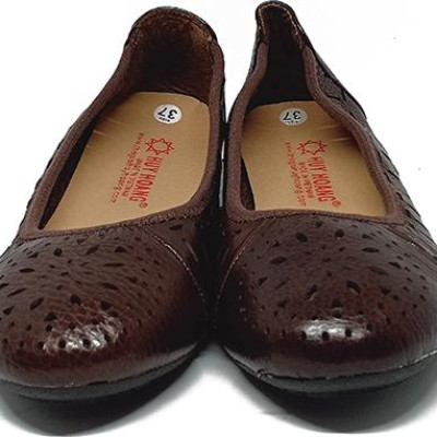 Giày nữ hoa văn Huy Hoàng da bò màu nâu đất HT7949