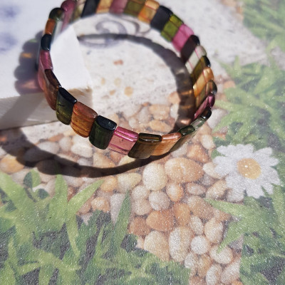 Vòng Tay Vip Đá Tourmaline Bản Khúc Chất liệu đá Tourmaline tự nhiên Vòng màu đa sắc bóng đều đẹp nữ tất cả các mệnh đeo tay may mắn tài lộc đẹp ạ