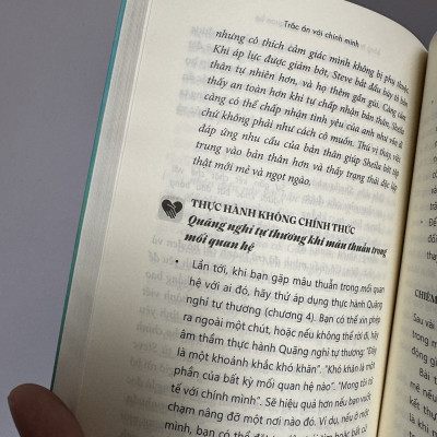 TRẮC ẨN VỚI CHÍNH MÌNH -  Kristin Neff; Christopher Germer – Nguyễn Thị Gia Hoàng; Đào Thị Ngọc Mai dịch – Nhã Nam – NXB Tổng hợp TP. HCM