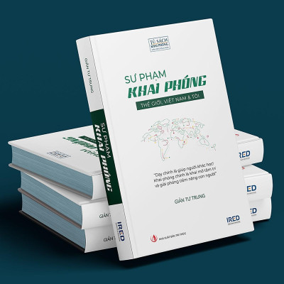 Sách - Sư Phạm Khai Phóng - Giản Tư Trung