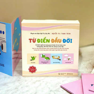 Sách - Từ điển đầu đời