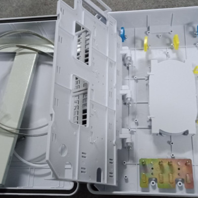 Tủ phối quang 48FO outdoor nhựa, đầy đủ phụ kiện. Hàng nhập khẩu