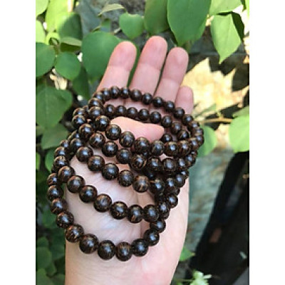 Vòng TAY NỮ GỖ TRẦM HƯƠNG  SIZE VÒNG NỮ 8MM đẹp  CHẤT LIỆU GỖ TRẦM CÓ MÙI THƠM NHẸ NHẸ Ạ