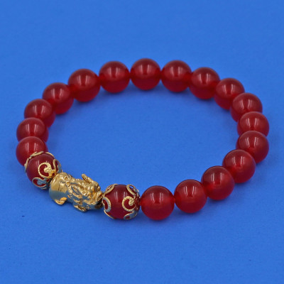 Vồng tay thạch anh đỏ 8 ly charm tỳ hưu TH74