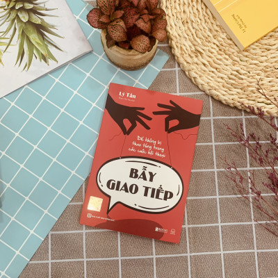 Combo 2 Cuốn Sách Để Không Bị Thao Túng Trong Các Cuộc Hội Thoại: Bẫy Giao Tiếp Và Đọc Suy Nghĩ Thấu Tâm Can