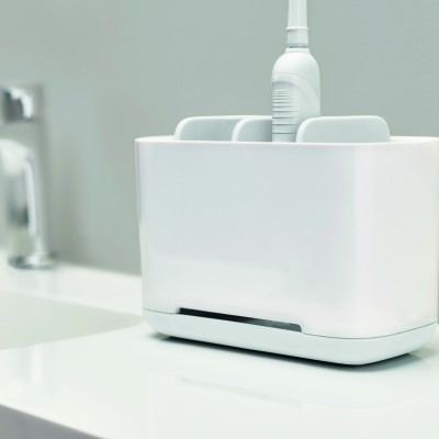 Hộp đựng đồ nhà tắm thông minh Joseph Joseph 002782 trắng