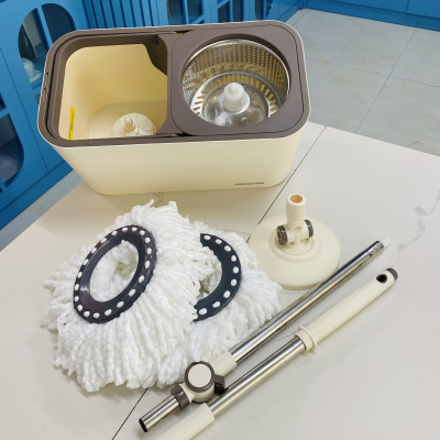 Bộ Lau Nhà Xoay Tay Lock&Lock Dual Bucket Spin Mop  ETM478 ( thùng giặt , cây , 2 bông lau)