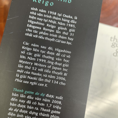 THANH GƯƠM DO DỰ - Higashino Keigo – Nhã Nam – bìa mềm