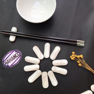 Combo 10 gác đũa Xà Cừ cong đẹp VIP (CTH746) Tiện dụng và sang trọng trên bàn ăn