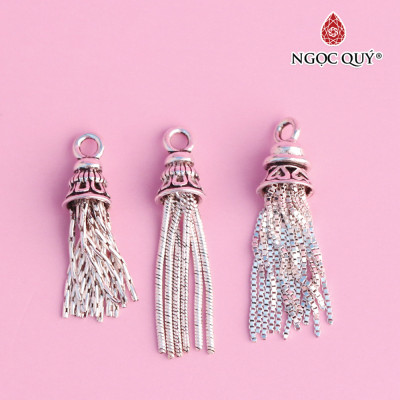 Charm bạc treo tua rua họa tiết trái tim - Ngọc Quý Gemstones
