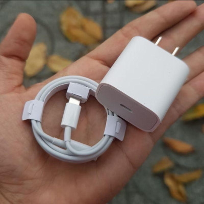 Sạc Táo 20w Copy Type C to Ligh sạc mượt mà không nóng máy , giật lag