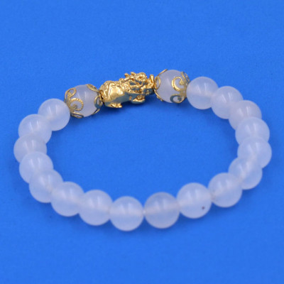 Chuỗi đeo tay Thạch Anh Trắng 8 ly - cẩn Tỳ Hưu Phong thủy inox vàng VTATTHHKV8 - hợp mệnh Kim, mệnh Thủy