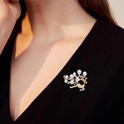 Cài áo thời trang hình hươu đính đá cao cấp (GC62)