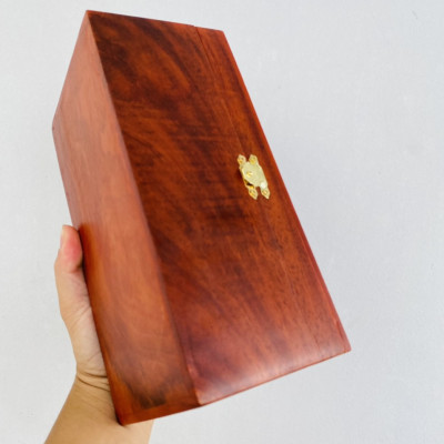 Hộp đựng giấy ăn gỗ Hương