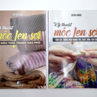 Bộ Sách Móc Len Sợi 15 Mẫu Thời Trang + Móc Len Sợi Tấm Lót, Thảm (Bộ 2 Cuốn)