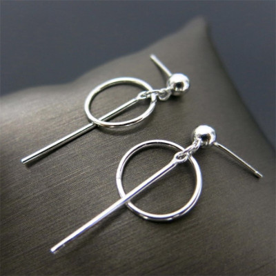 Bông tai thiết kế dáng chú chim mỏ dài ấn tượng 