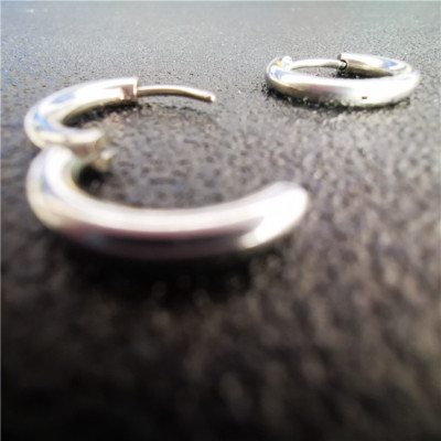 Bông tai xỏ lỗ tròn basic