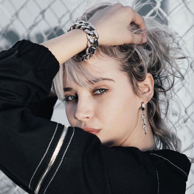 Bông tai nam nữ style Âu Mỹ quyến rũ