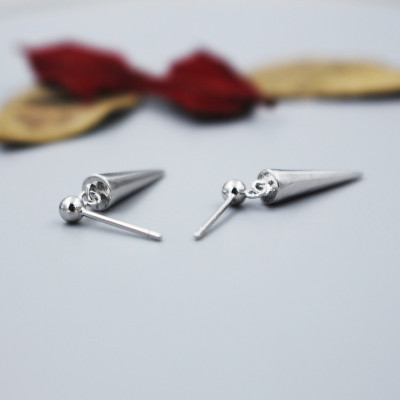 Bông tai đinh đơn mạnh mẽ cool ngầu 1 chiếc