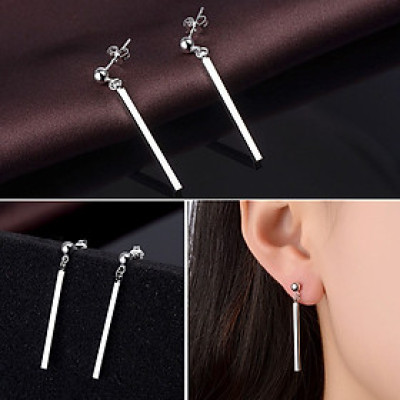 Bông tai xỏ lỗ  khí chất