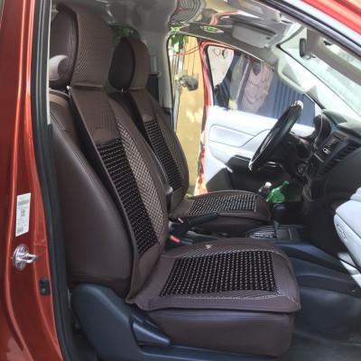 Thảm Lót Ghế Da Kết Hợp Hạt Gỗ Cao Cấp | Thảm Lót Ghế Chất Liệu Da Cao Cấp Kết Hợp Hạt Gỗ Giúp Lưu Thông Máu, Giảm Đau Lưng Khi Ngồi Lái Xe Thời Gian Dài