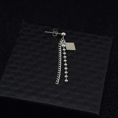 Khuyên tai nam hoạ tiết hình học 1 chiếc