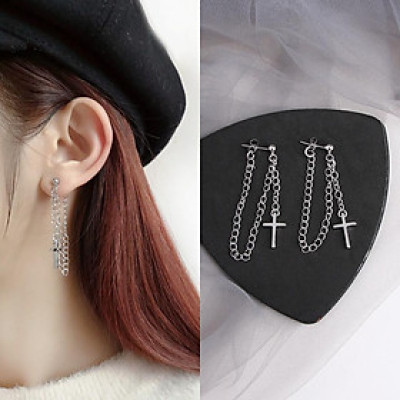 Bông tai unisex hot xuyên lục địa không thể bỏ lỡ