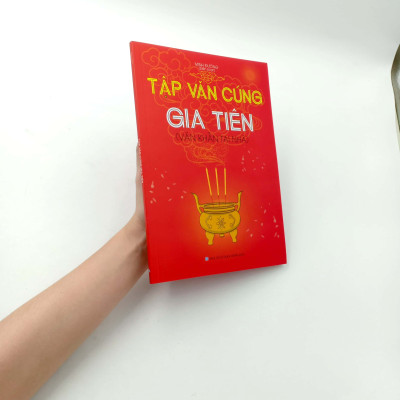 Tập Văn Cúng Gia Tiên - Văn Khấn Tại Nhà (Tái bản 2023)