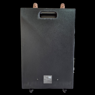 Loa Kéo Di Động Karaoke Bass 40 U.B.L LK-40U1 (800W) 4 Tấc - Chính Hãng