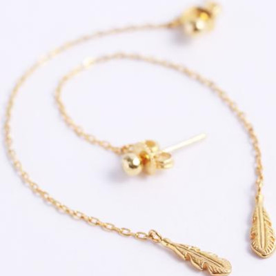 Bông tai bạc dài đính lông vũ cá tính Gix Jewel BT11
