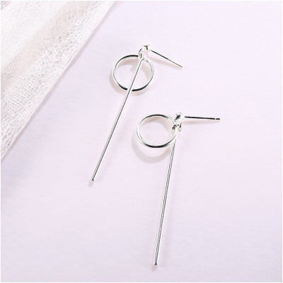 Bông tai thiết kế dáng chú chim mỏ dài ấn tượng 