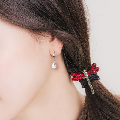 Bông tai ngôi sao nhỏ mix pha lê xinh xắn