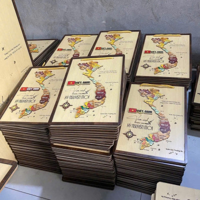 [KOSUYTU] Bản Đồ Việt Nam Bằng Gỗ - 34 Tỉnh Thành Mới – KT 40 x 60 CM