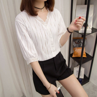 Áo sơ mi nữ công sở cổ V thanh lịch, họa tiết trơn phối viền ren siêu xinh, phong cách Hàn Quốc HB185