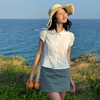 Áo sơ mi kiểu tay phồng dễ thương nữ tính thích hợp công sở Garnet Miều Est.2013