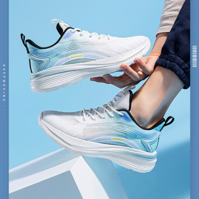 Giày thể thao nam đế êm nhẹ, thoáng khí đế cao su đúc, chống trơn trượt hạn chế mòn – BEE GEE - GNA2039