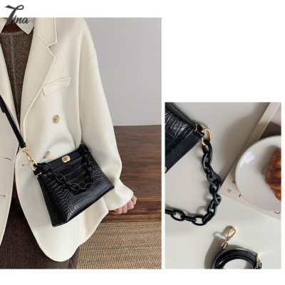 Túi đeo chéo nữ Micocah 2021 thiết kế dáng vuông mini, đơn giản dễ phối đồ (FSE493) (M406)