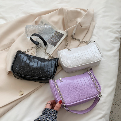 Túi  xách đeo dưới cánh tay ,da PU họa tiết trơn , đựng được nhiều đồ cá nhân , phong cách thời trang Hàn Quốc  trẻ trung ,hiện đại hợp với mọi hoàn cảnh 