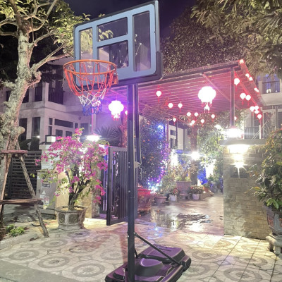 Trụ bóng rổ S021 (có tay quay tăng chỉnh), trụ bóng rổ điều chỉnh từ 230 đến 305 cm, an toàn phù hợp cho người lớn và trẻ em