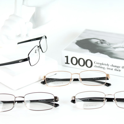 GỌNG KÍNH HỢP KIM SIÊU NHẸ HỢP THỜI TRANG – HÀNG CHÍNH HÃNG 305