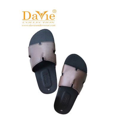 Dép Nam Quai Ngang Thương Hiệu Davie Dvsd02 Chất Liệu Da, Đế Cao Su Bền Đẹp Khả Năng Chống Trơn Tốt