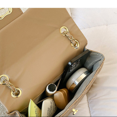 Túi xách nữ thời trang công sở cao cấp phong cách dễ thương – BEE GEE TN9092