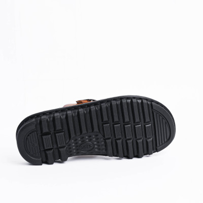 Dép quai ngang Biti