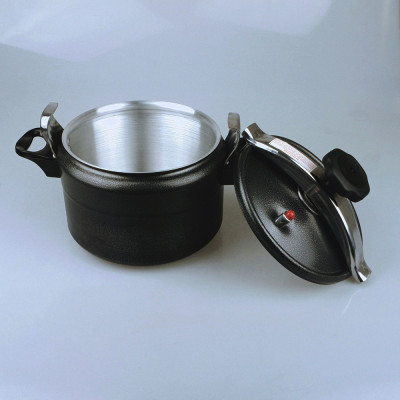 Nồi áp suất đun ga đáy từ Fujika dung tích từ 3Lit đến 11 lít, sử dụng được trên bếp từ-Màu ngẫu nhiên-Hàng chính hãng - 11Lit