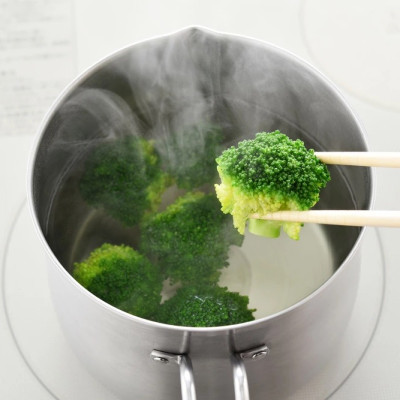 Nồi Inox đa năng dùng cho bếp từ Ernest Ippinbutsuso Size 14cm dung tích 2.1L - Hàng nhập khẩu chính hãng từ Nhật Bản